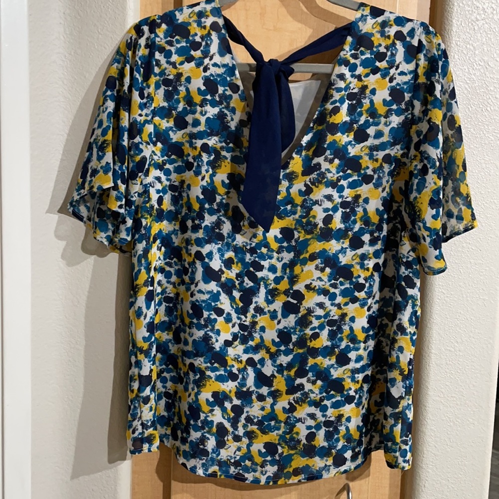 Color Block Blouse - Picture 5 of 6
